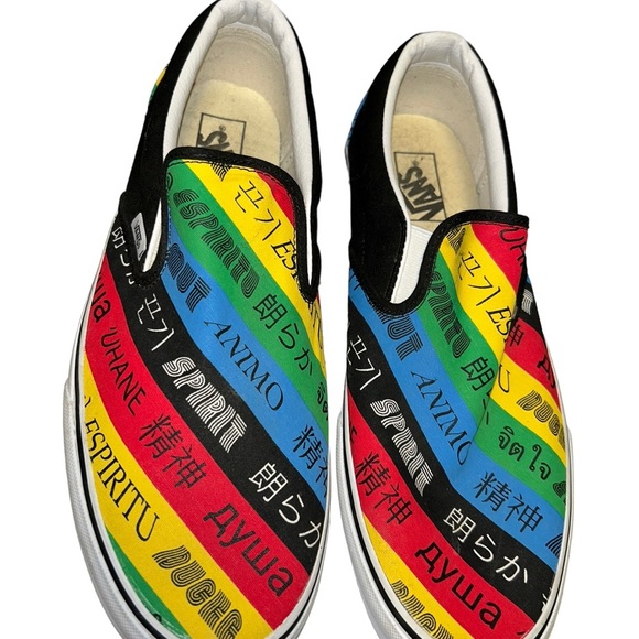 Mens Classic Vans Spirit Multicolor Slip On Sneaker Shoes size 12 - Picture 2 of 5